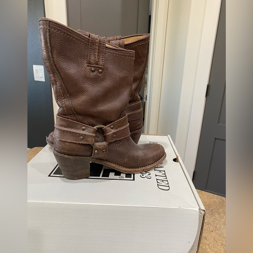 Frye Carmen harness boot